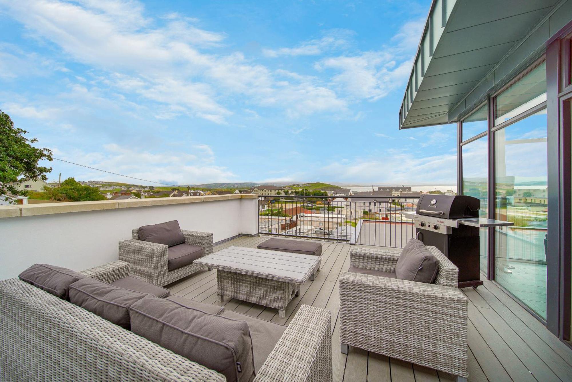 Bayview Luxury 4 Bedroom Penthouse Downings Buitenkant foto